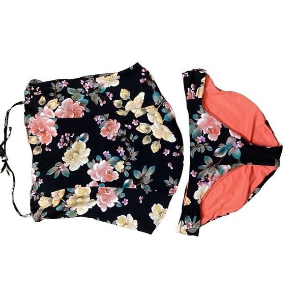 New. BECCA floral tankini set. L-top/XL-bottom. Retails $149 - Picture 10 of 11